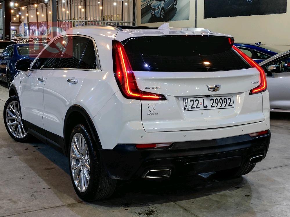 کادیلاک XT4